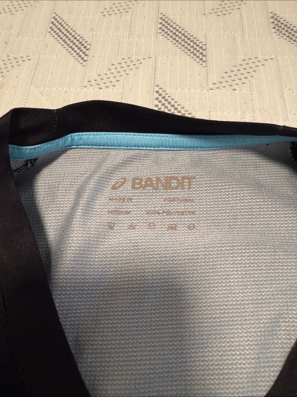 Bandit x ASICS NYCM 'Sound Mind Your Business' Performance Jersey - med - Picture 2 of 3